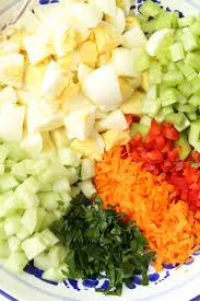 Egg vegetable salad