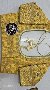 Blouse with work with Stitching21