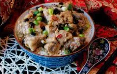 SPARE RIB W. BLACK BEAN SAUCE ON RICE