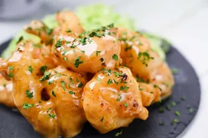 Seafood Dumpling w. Mayonnaise Sauce 沙汁海皇餃