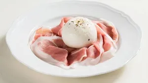 Prosciutto E Burrata