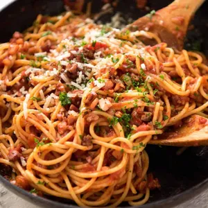 Tomato Bacon Pasta